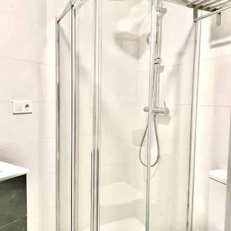 New Studio, Terrace, Parking, And Pool By 10tosea דירה פואנגירולה