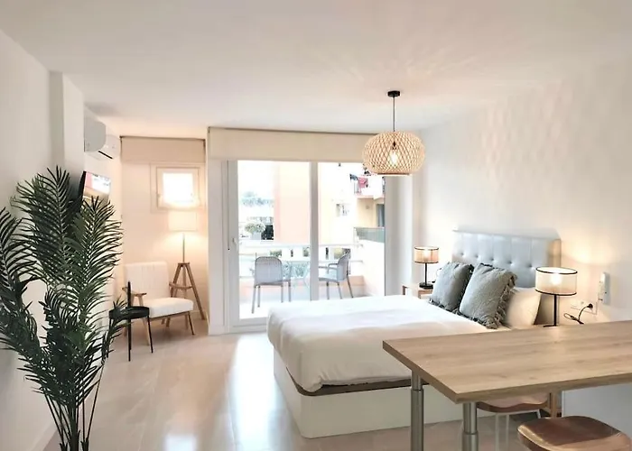 New Studio, Terrace, Parking, And Pool By 10tosea Apartman *